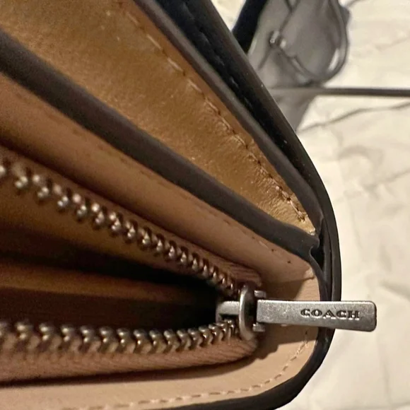 Coach Wallet - Picture 3 of 5